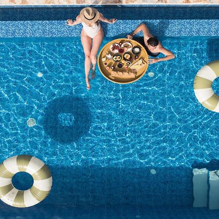 Oinolithos Luxury Villas Kalamaki Dış mekan fotoğraf